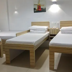  Gasthof Travel House