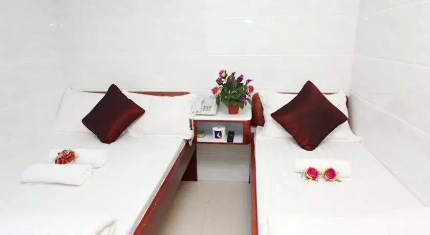 Reliance Inn Hongkong 0*,  China